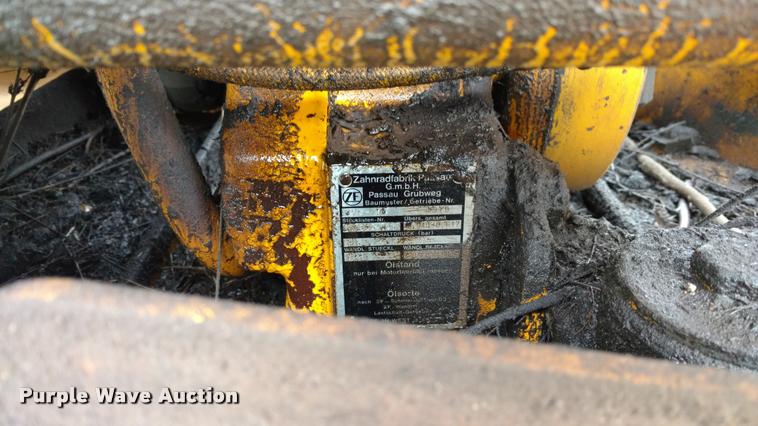 image for item DB0963 1989 John Deere 544E wheel loader