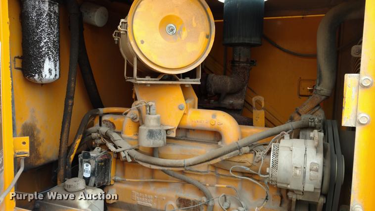 image for item DB0963 1989 John Deere 544E wheel loader