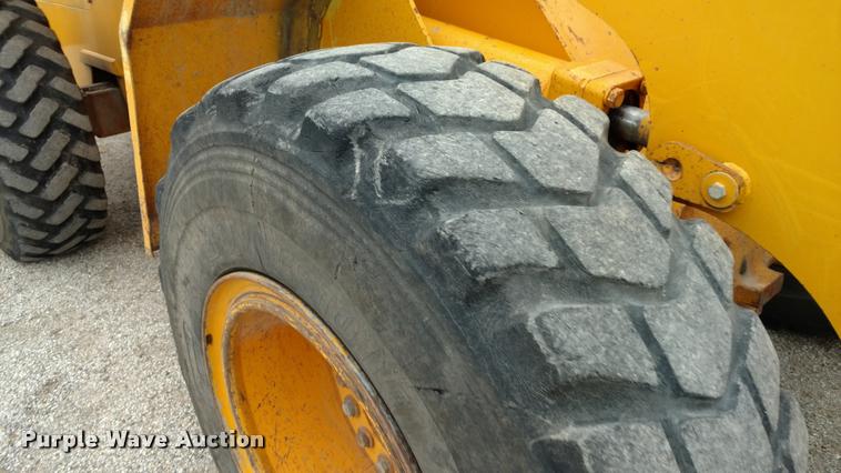image for item DB0963 1989 John Deere 544E wheel loader