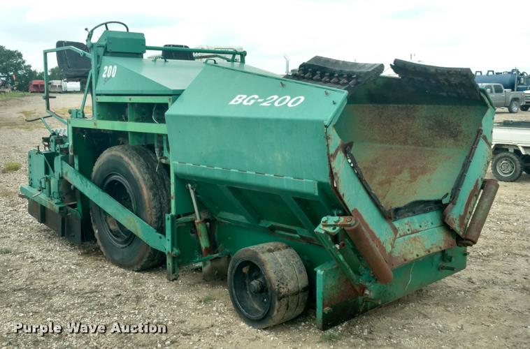 image for item DB0975 Barber Greene BG200 paver