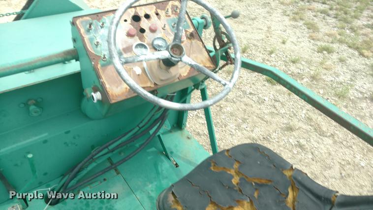 image for item DB0975 Barber Greene BG200 paver