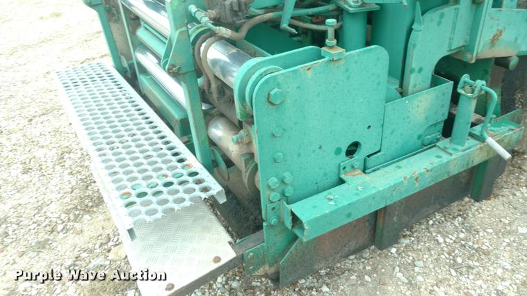 image for item DB0975 Barber Greene BG200 paver