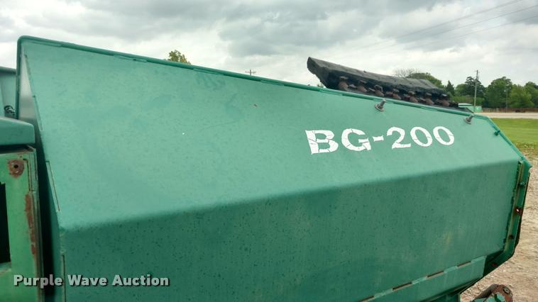 image for item DB0975 Barber Greene BG200 paver