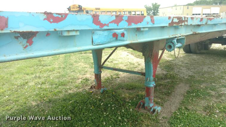 image for item DB0978 1956 Dorsey DGT-18 float deck trailer