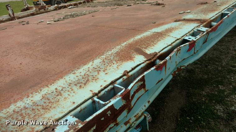 image for item DB0978 1956 Dorsey DGT-18 float deck trailer