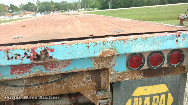 image for item DB0978 1956 Dorsey DGT-18 float deck trailer