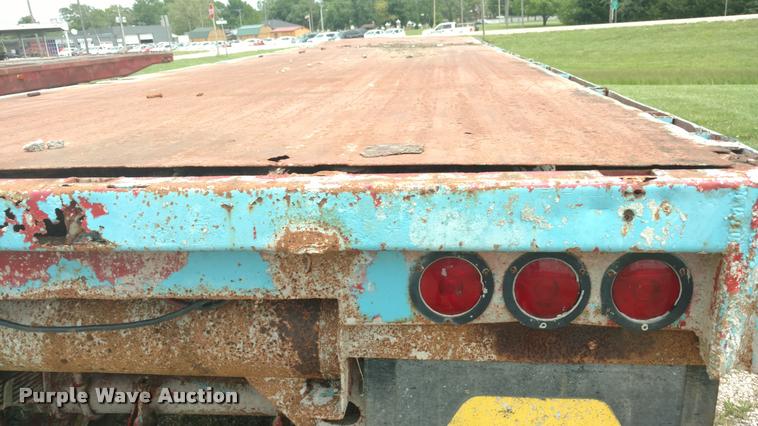 image for item DB0978 1956 Dorsey DGT-18 float deck trailer