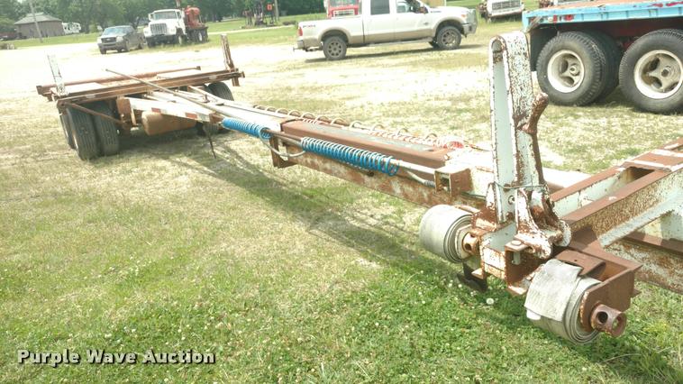 image for item DB0979 1995 Kiefer pole trailer