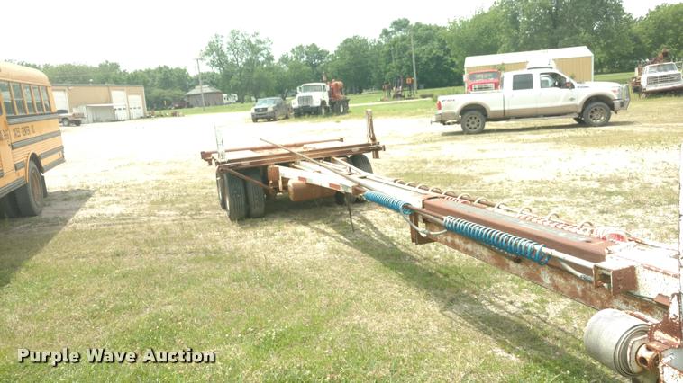 image for item DB0979 1995 Kiefer pole trailer