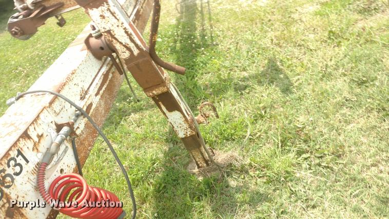 image for item DB0979 1995 Kiefer pole trailer