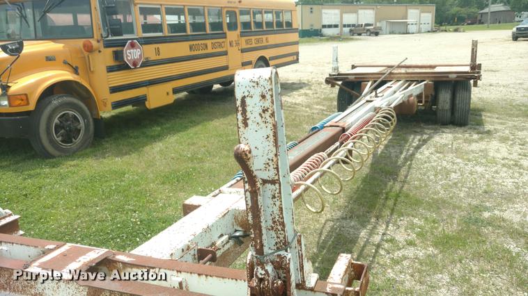 image for item DB0979 1995 Kiefer pole trailer