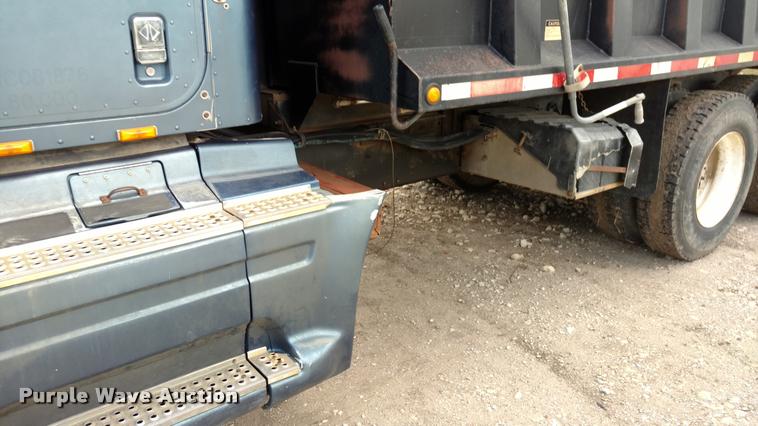 image for item DB0988 1994 International 9400 dump truck
