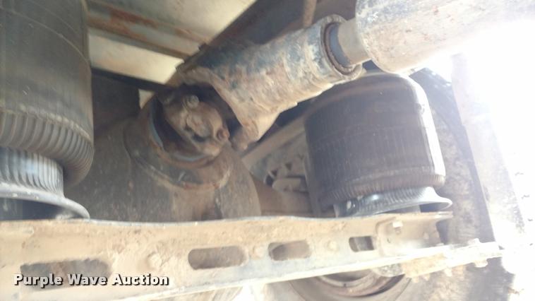 image for item DB0988 1994 International 9400 dump truck