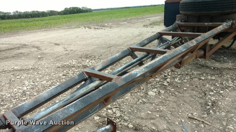 image for item DB0989 1998 Clement ZASTT1S end dump trailer