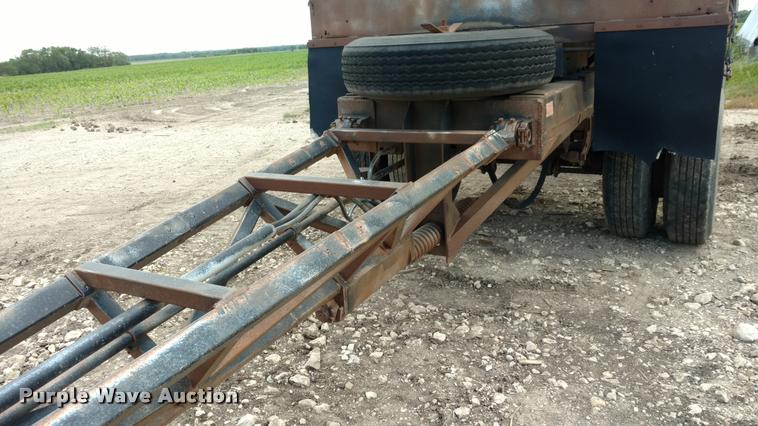 image for item DB0989 1998 Clement ZASTT1S end dump trailer