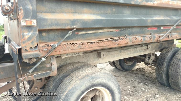 image for item DB0989 1998 Clement ZASTT1S end dump trailer