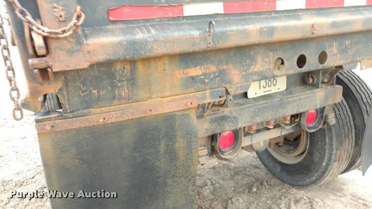 image for item DB0989 1998 Clement ZASTT1S end dump trailer