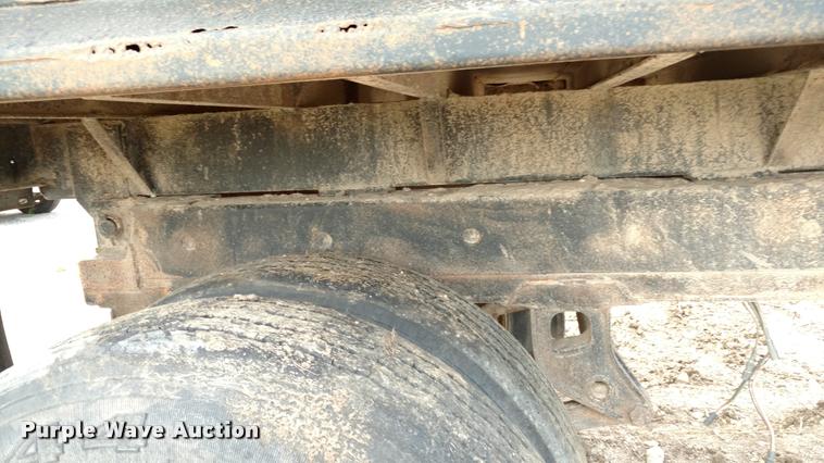 image for item DB0989 1998 Clement ZASTT1S end dump trailer