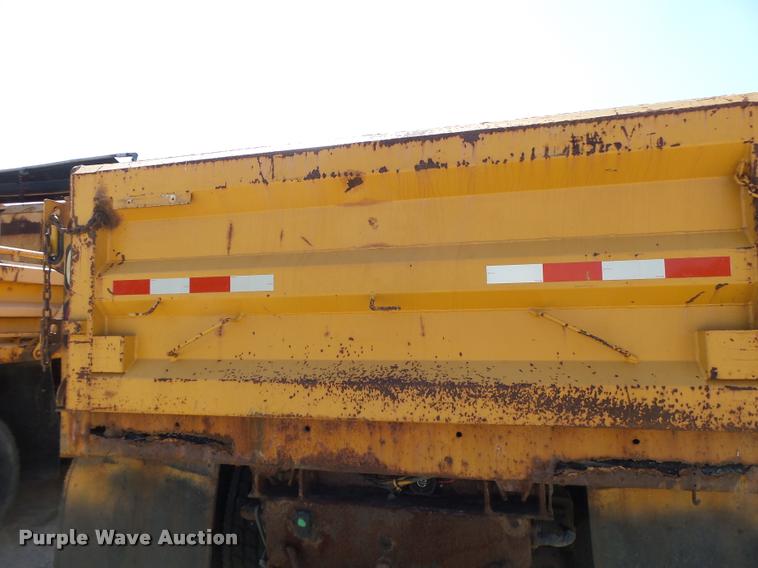 image for item DB1325 2002 International 4900 Crew Cab dump truck