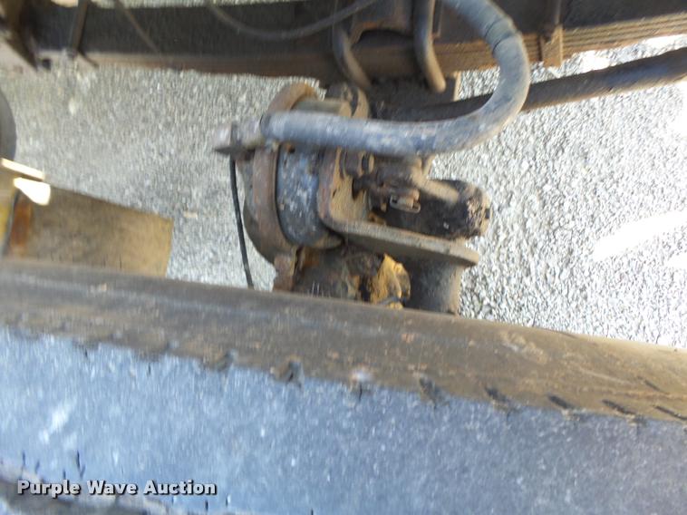 image for item DB1325 2002 International 4900 Crew Cab dump truck