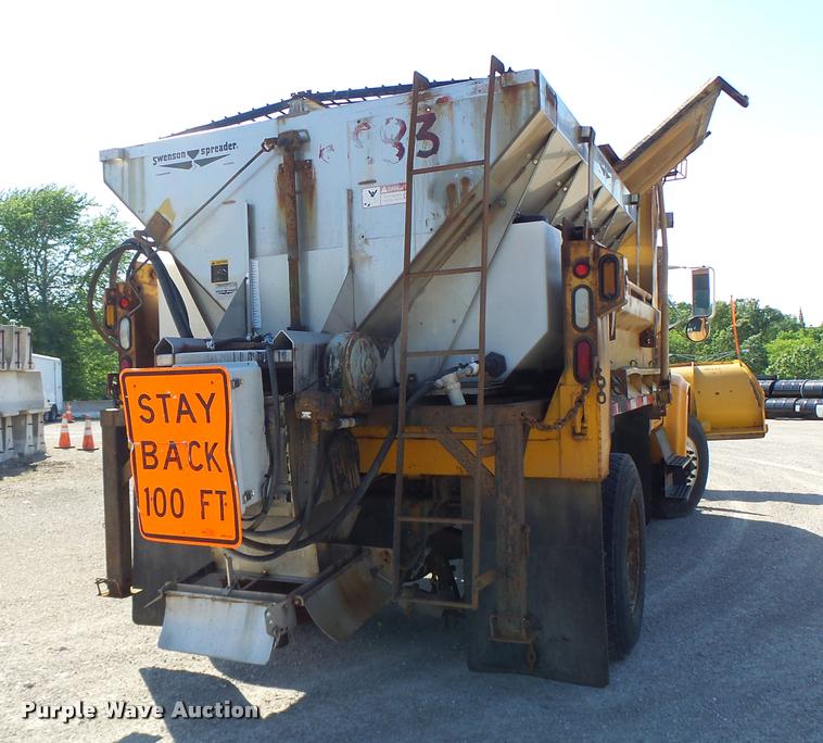 image for item DB1327 2002 International 4900 dump truck