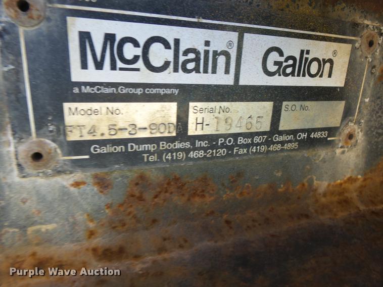 image for item DB1328 2002 International 4900 dump truck