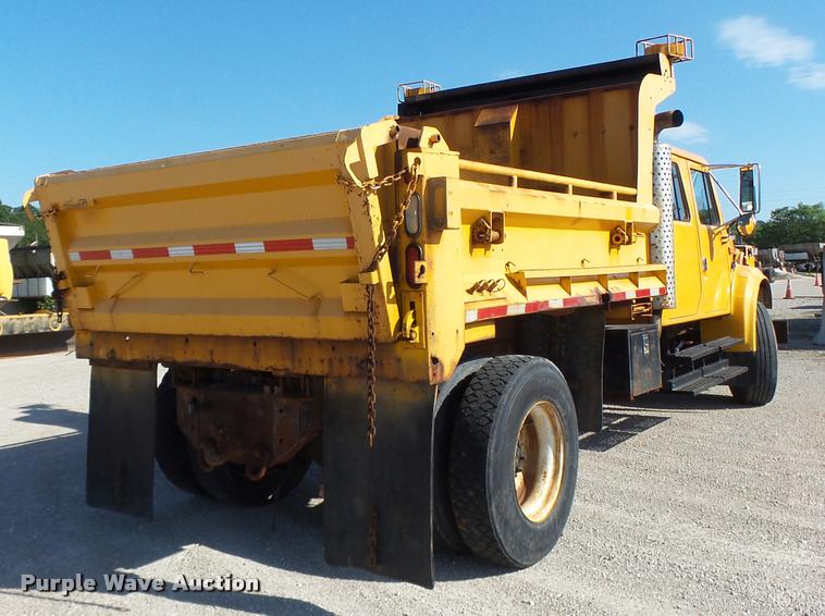 image for item DB1329 2002 International 4900 Crew Cab dump truck