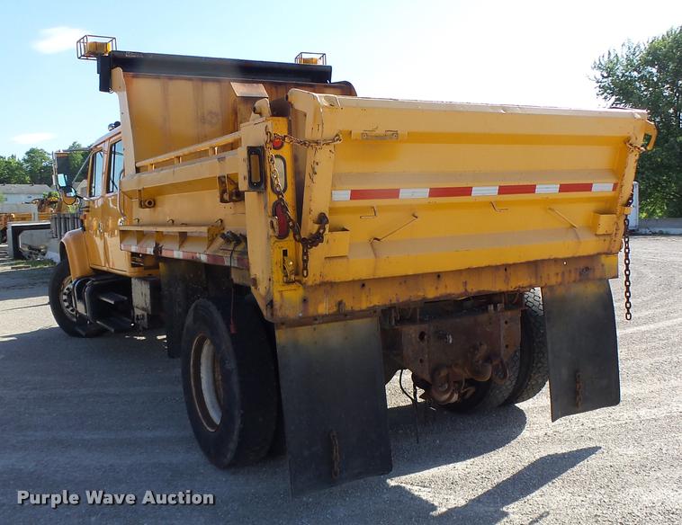 image for item DB1329 2002 International 4900 Crew Cab dump truck