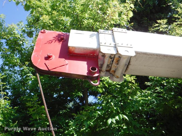 image for item DB3992 1974 Ford 9000 crane truck