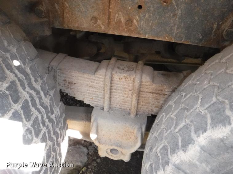 image for item DB3992 1974 Ford 9000 crane truck