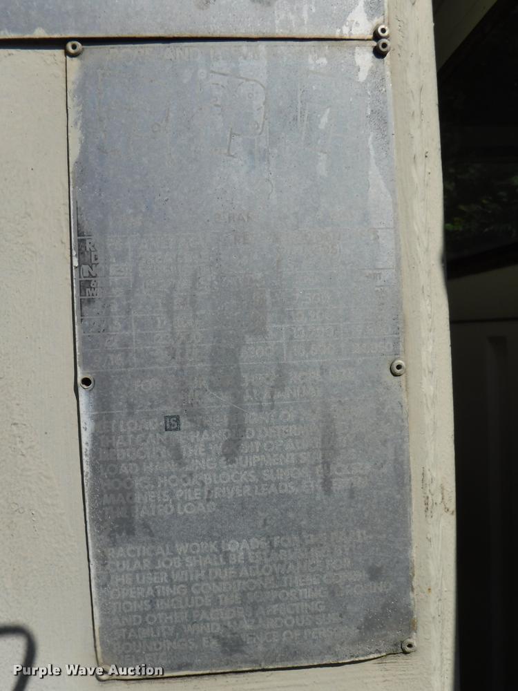 image for item DB3992 1974 Ford 9000 crane truck