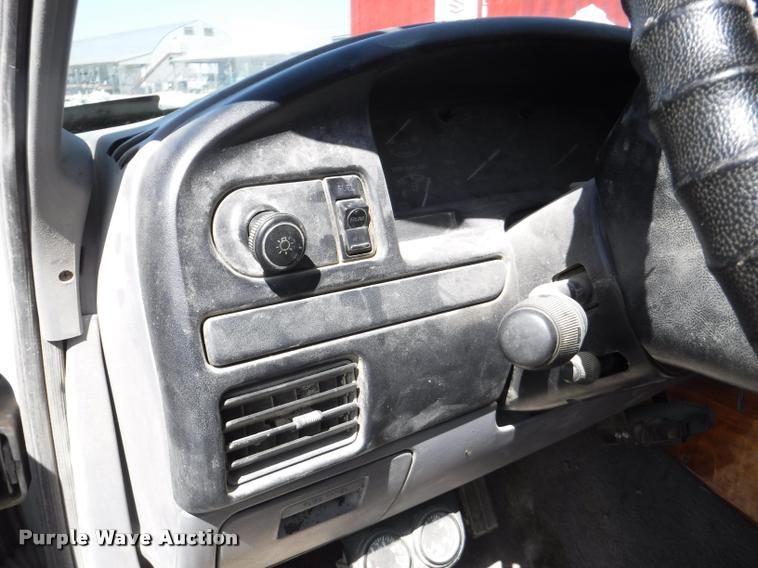 image for item DB3995 1997 Ford F350 XLT Crew Cab utility truck