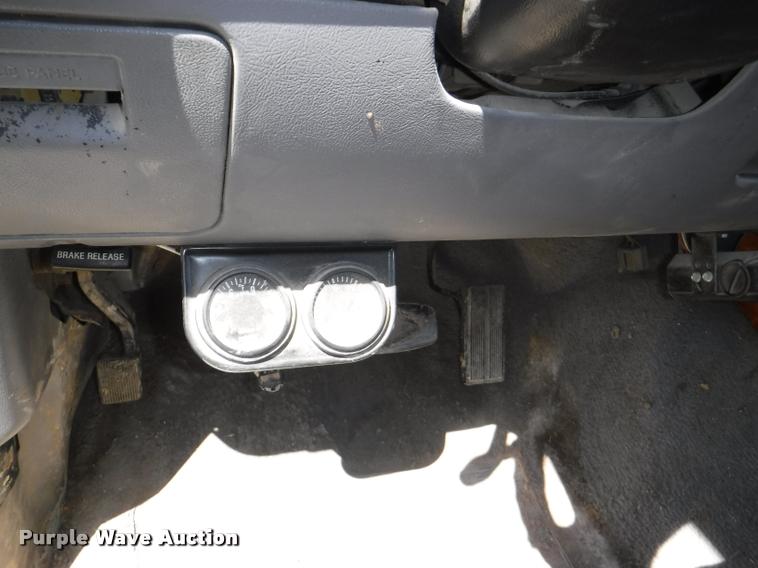 image for item DB3995 1997 Ford F350 XLT Crew Cab utility truck