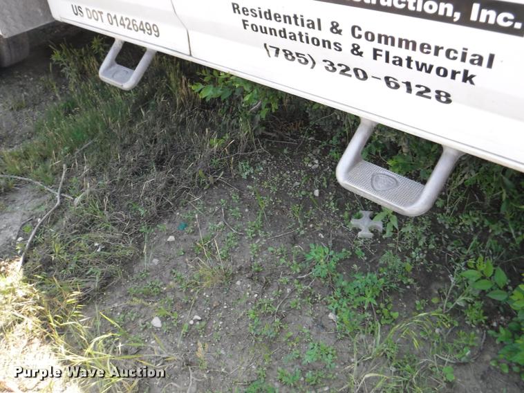 image for item DB3995 1997 Ford F350 XLT Crew Cab utility truck