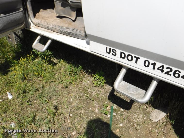 image for item DB3995 1997 Ford F350 XLT Crew Cab utility truck