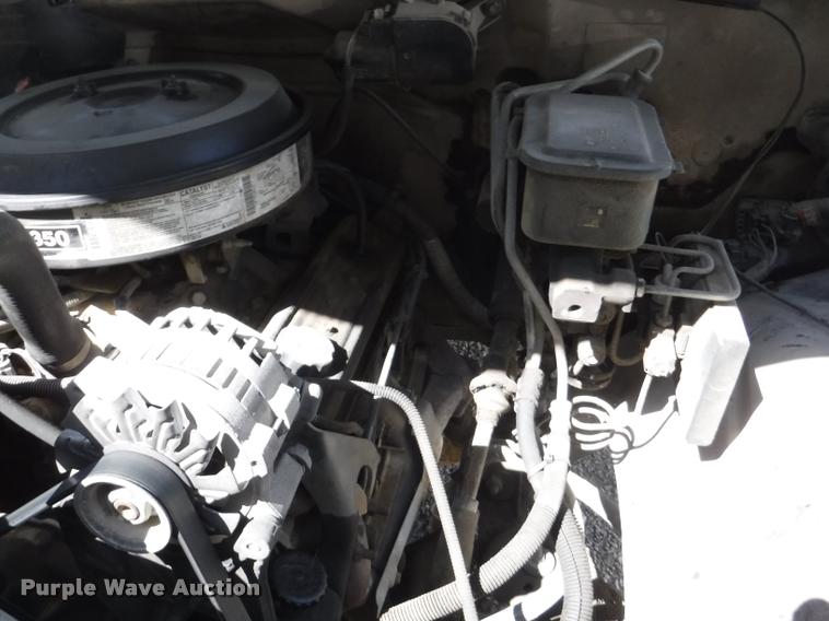 image for item DB3996 1993 GMC Sierra 3500 utility truck