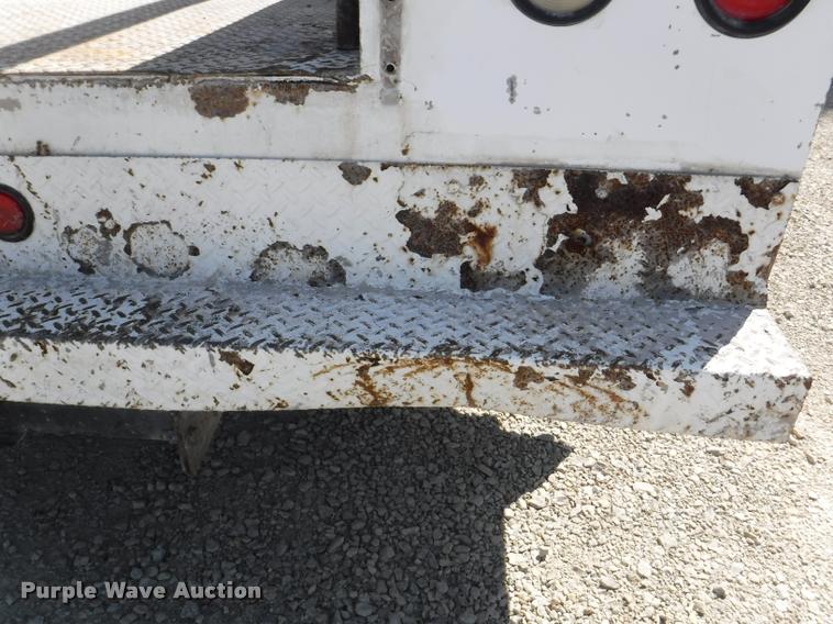 image for item DB3996 1993 GMC Sierra 3500 utility truck