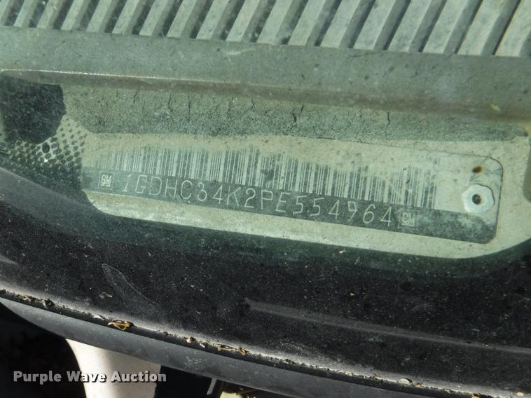 image for item DB3996 1993 GMC Sierra 3500 utility truck