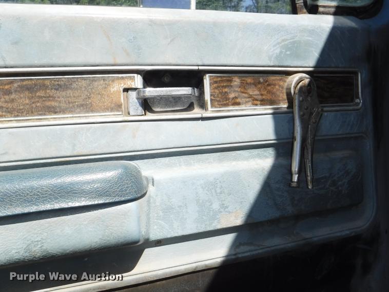 image for item DB3997 1988 Chevrolet Kodiak dump truck