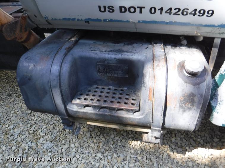 image for item DB3997 1988 Chevrolet Kodiak dump truck