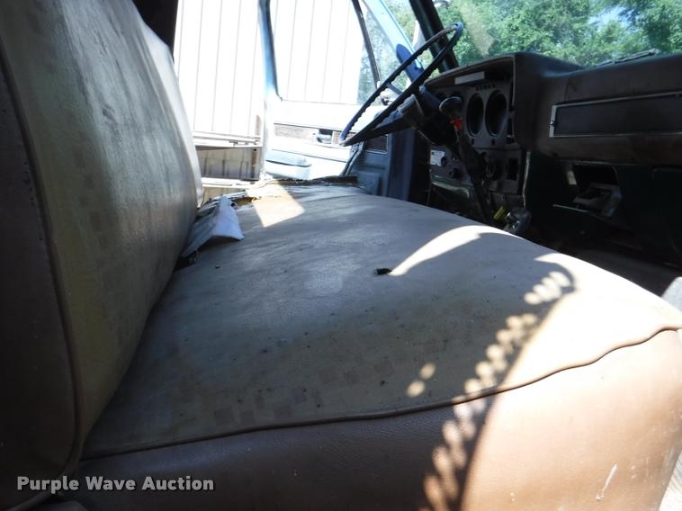 image for item DB3997 1988 Chevrolet Kodiak dump truck