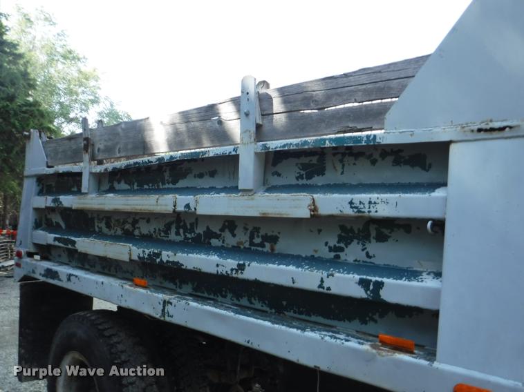 image for item DB3997 1988 Chevrolet Kodiak dump truck