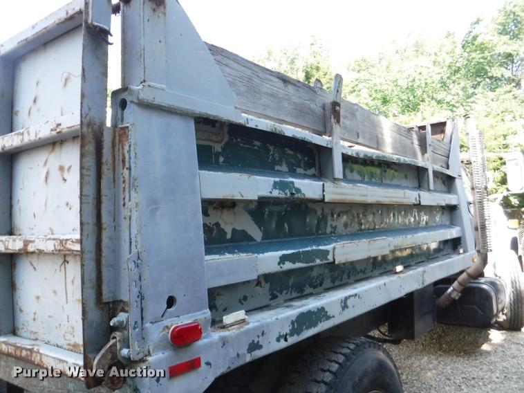 image for item DB3997 1988 Chevrolet Kodiak dump truck