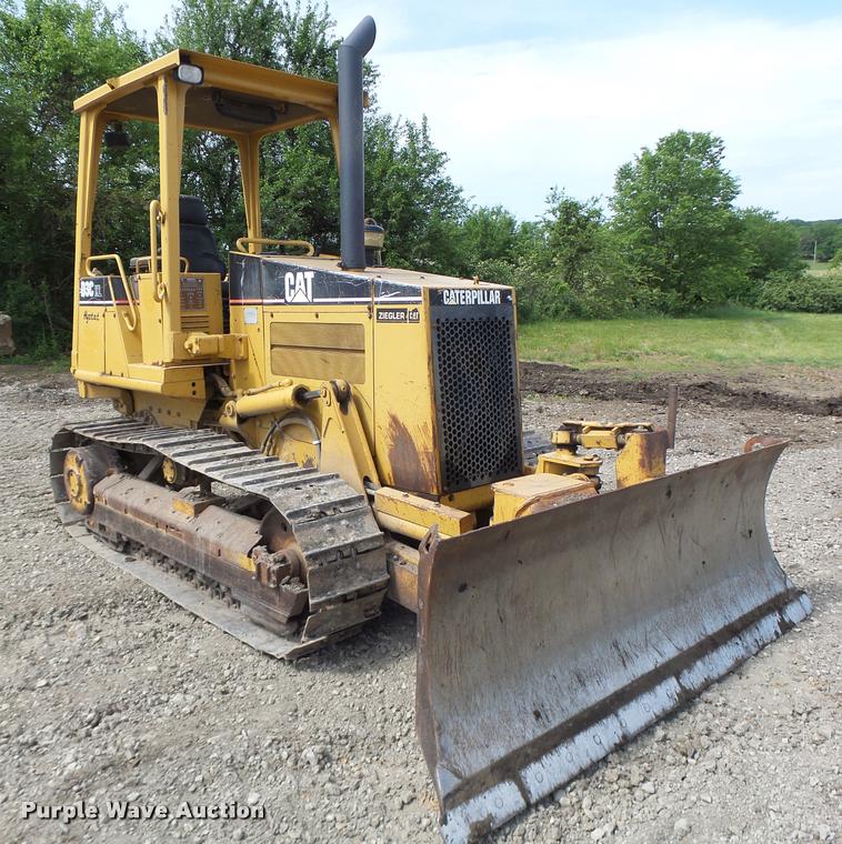 image for item DB5750 1999 Caterpillar D3C XL dozer