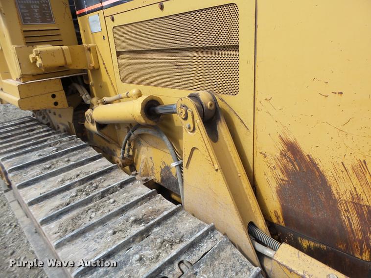 image for item DB5750 1999 Caterpillar D3C XL dozer