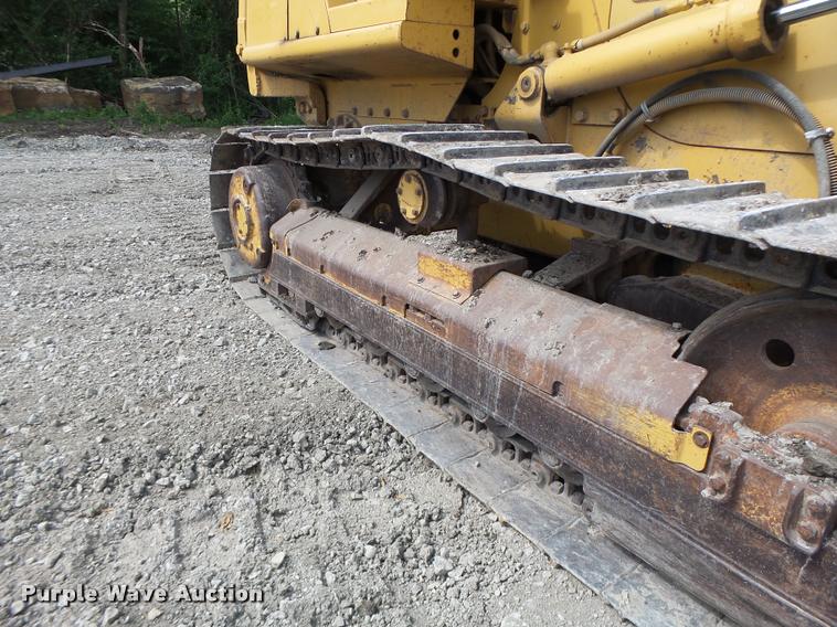 image for item DB5750 1999 Caterpillar D3C XL dozer