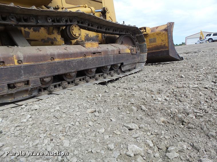 image for item DB5750 1999 Caterpillar D3C XL dozer