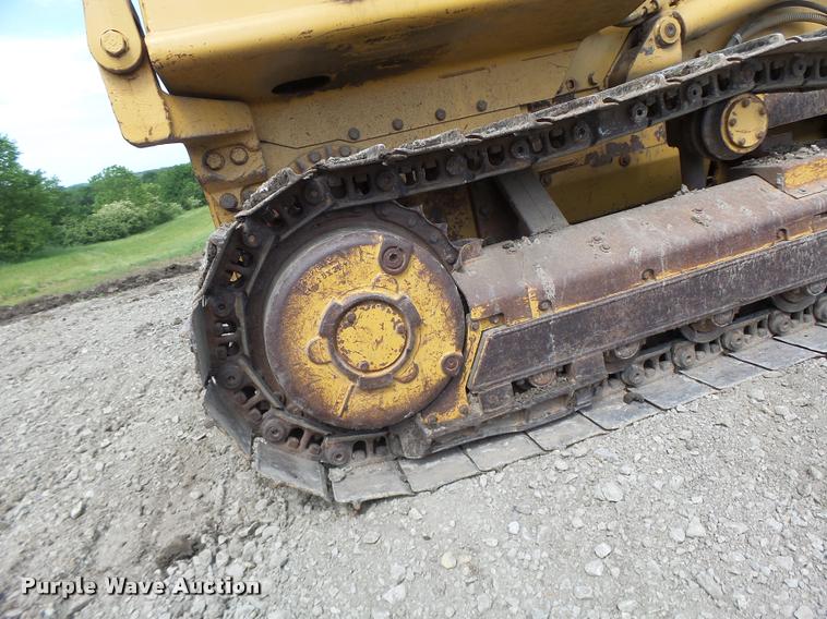 image for item DB5750 1999 Caterpillar D3C XL dozer