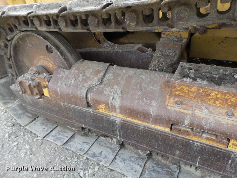 image for item DB5750 1999 Caterpillar D3C XL dozer