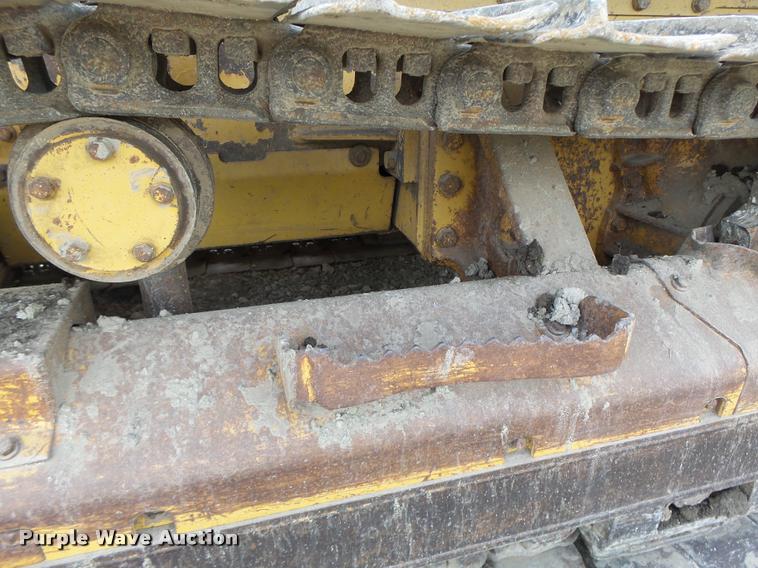image for item DB5750 1999 Caterpillar D3C XL dozer